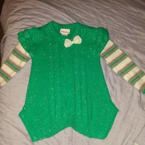 Little lass sweater size 4